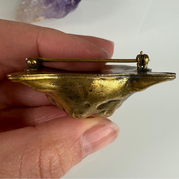 Vintage Joseff of Hollywood Tiger Head Repoussé Brooch - Picture 9 of 15